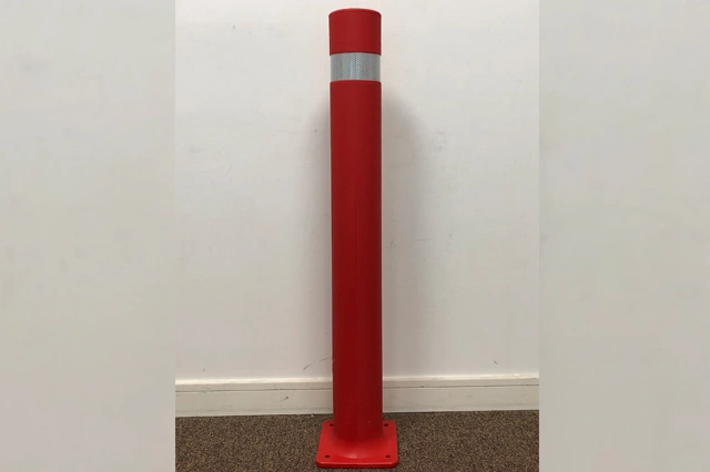 flexible bollards1